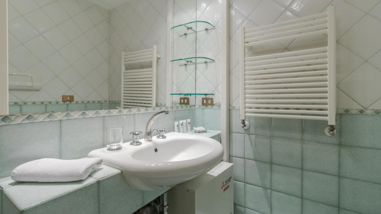 Italianway - Tadino 13 Apartment Milan Bagian luar foto